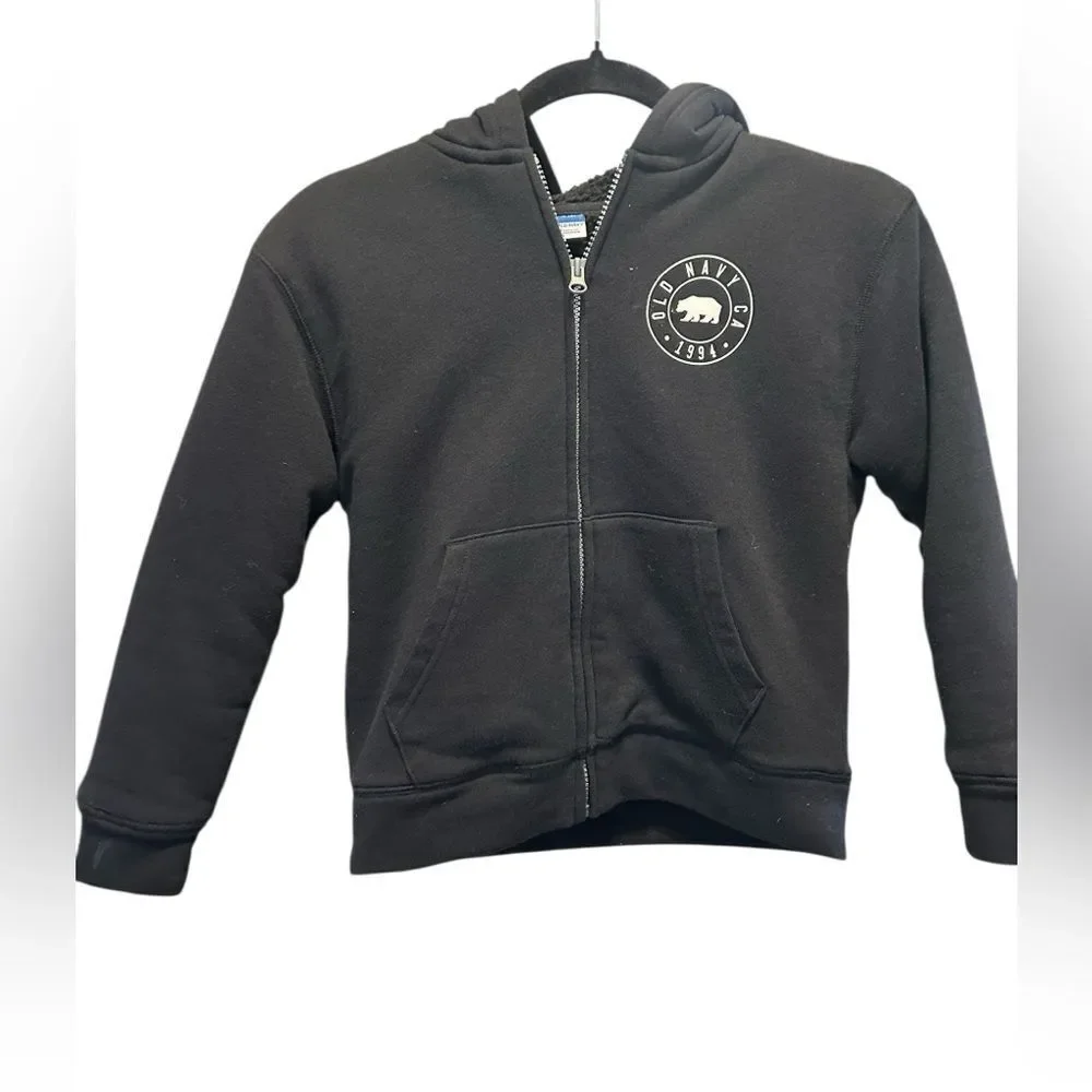 EUC Old Navy Child Kids Black Full Zip Hoodie Sherpa Lined Logo Jacket. - Size M